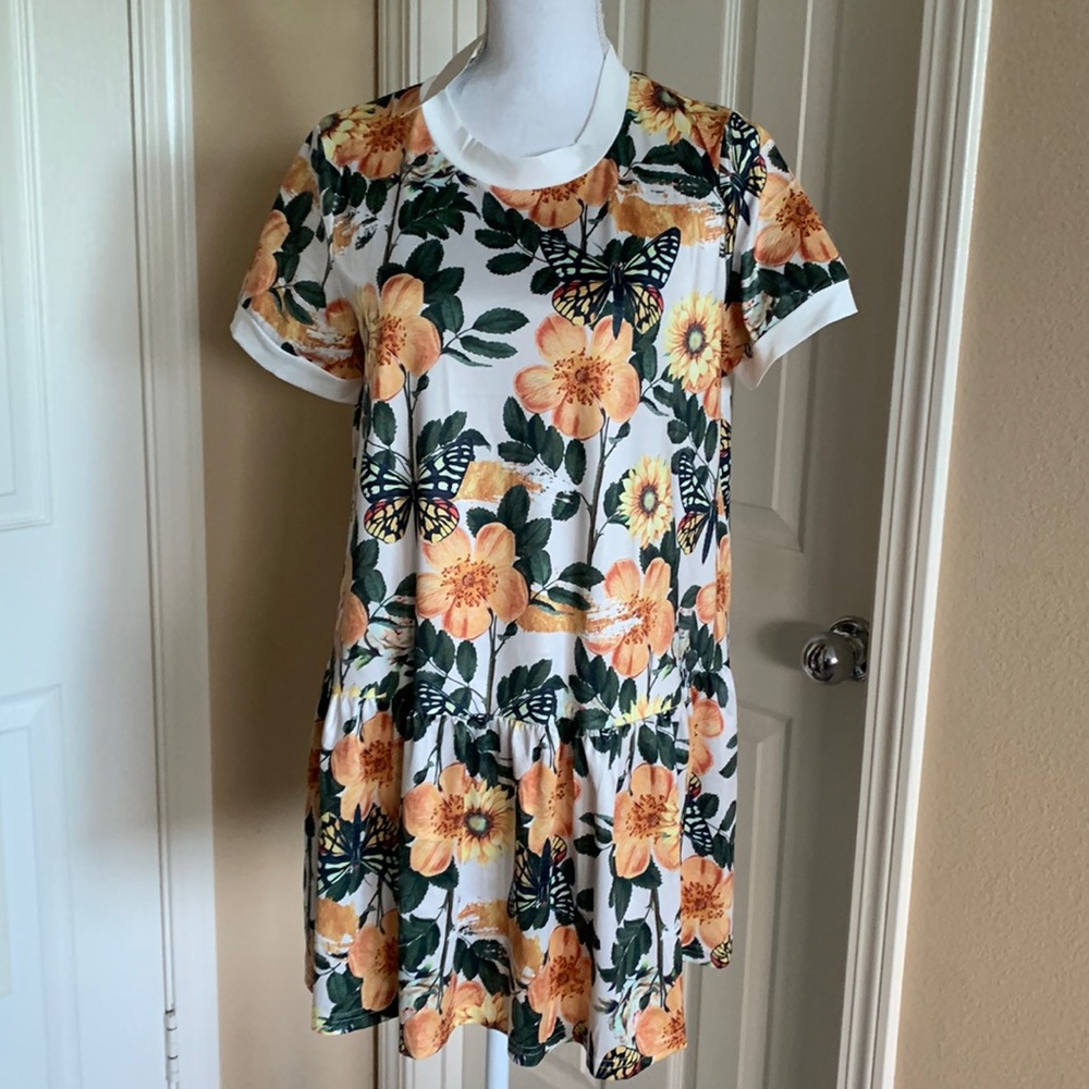 Flower dress medium to large.